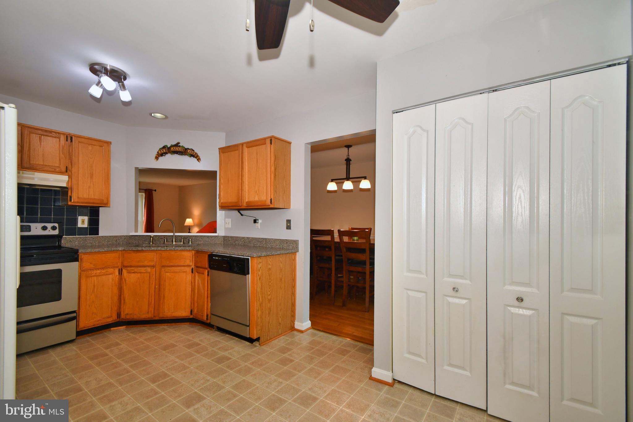 210 Gentlebrook Road Owings Mills, MD 21117 - Photo 17 of 40 Huge Pantry!