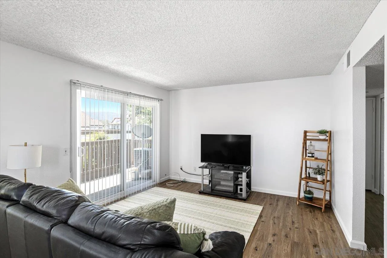868 South Rancho Santa Fe Road, Unit A San Marcos, CA 92078 - Photo 2 of 24
