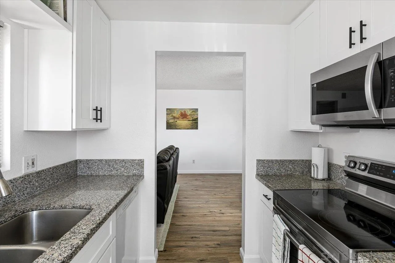 868 South Rancho Santa Fe Road, Unit A San Marcos, CA 92078 - Photo 10 of 24