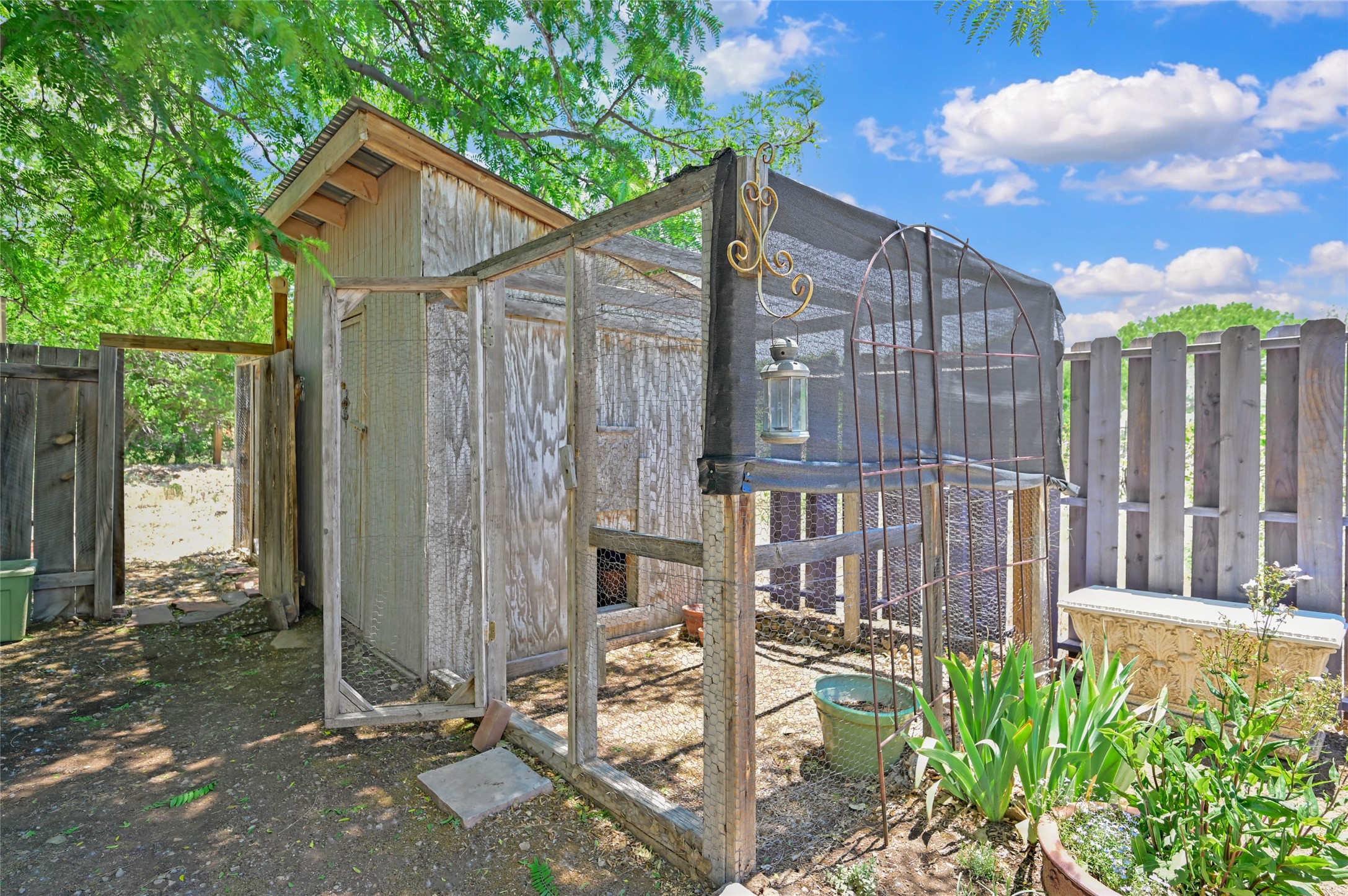 440 Los Pinos Road Santa Fe, NM 87507 - Photo 30 of 32