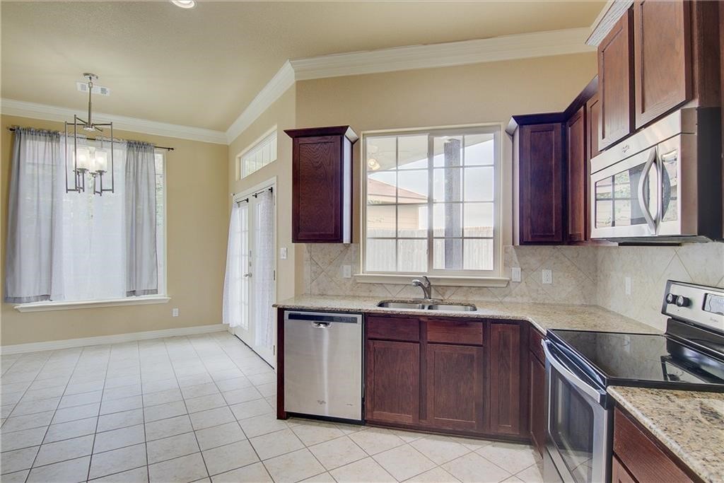 221 Geode Lane Jarrell, TX 76537 - Photo 5 of 18
