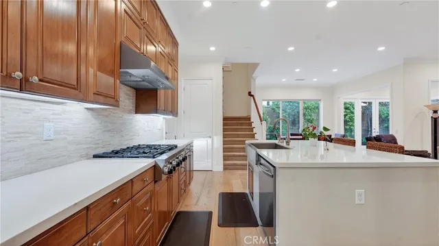 $2,025,000 | 72 Honeyflower, Irvine, CA 92620