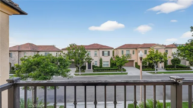 $2,025,000 | 72 Honeyflower, Irvine, CA 92620