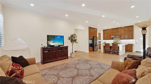 $2,025,000 | 72 Honeyflower, Irvine, CA 92620