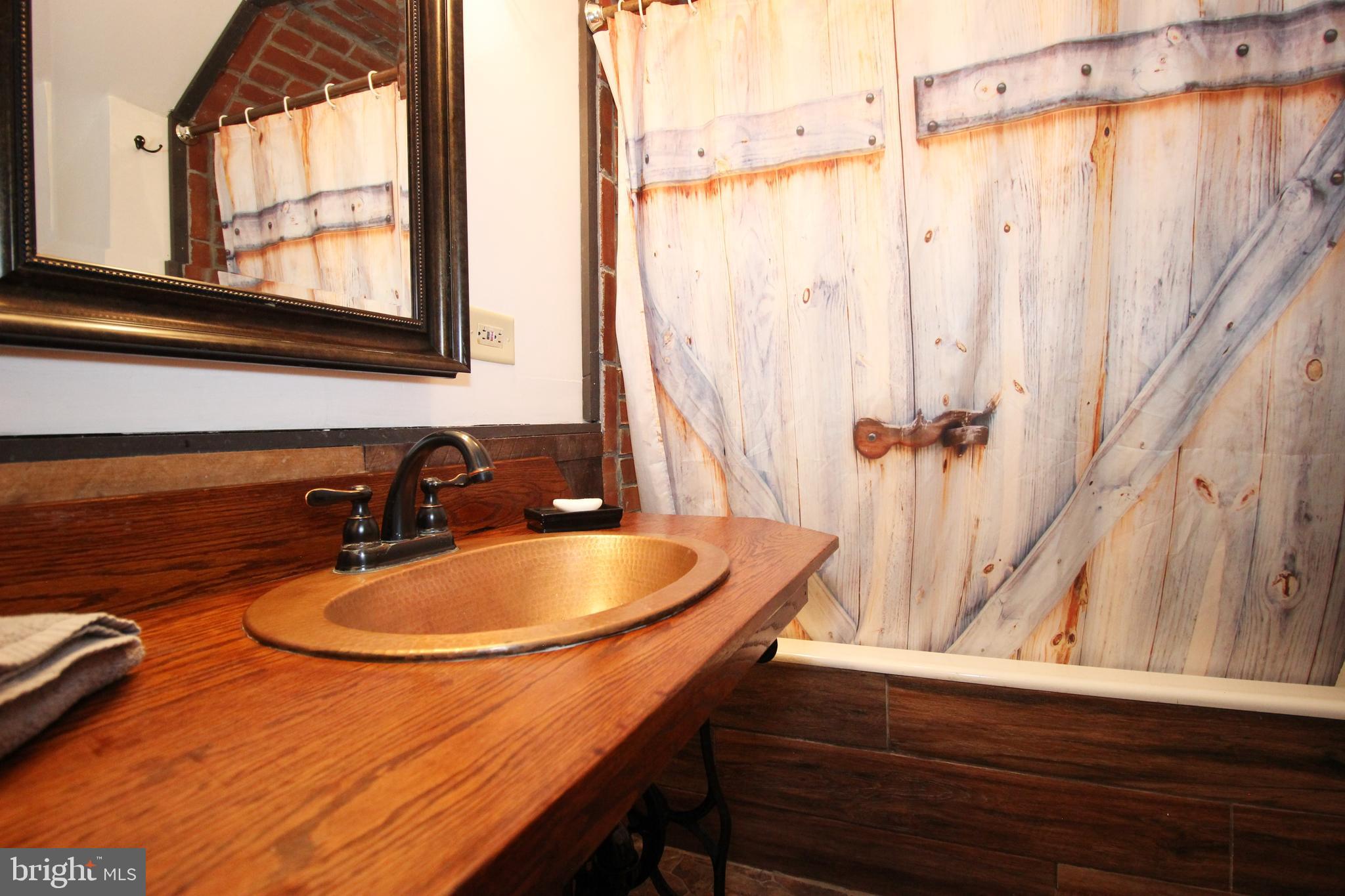 2 Red Hill Road Aston, PA 19014 - Photo 12 of 21 Full Bath