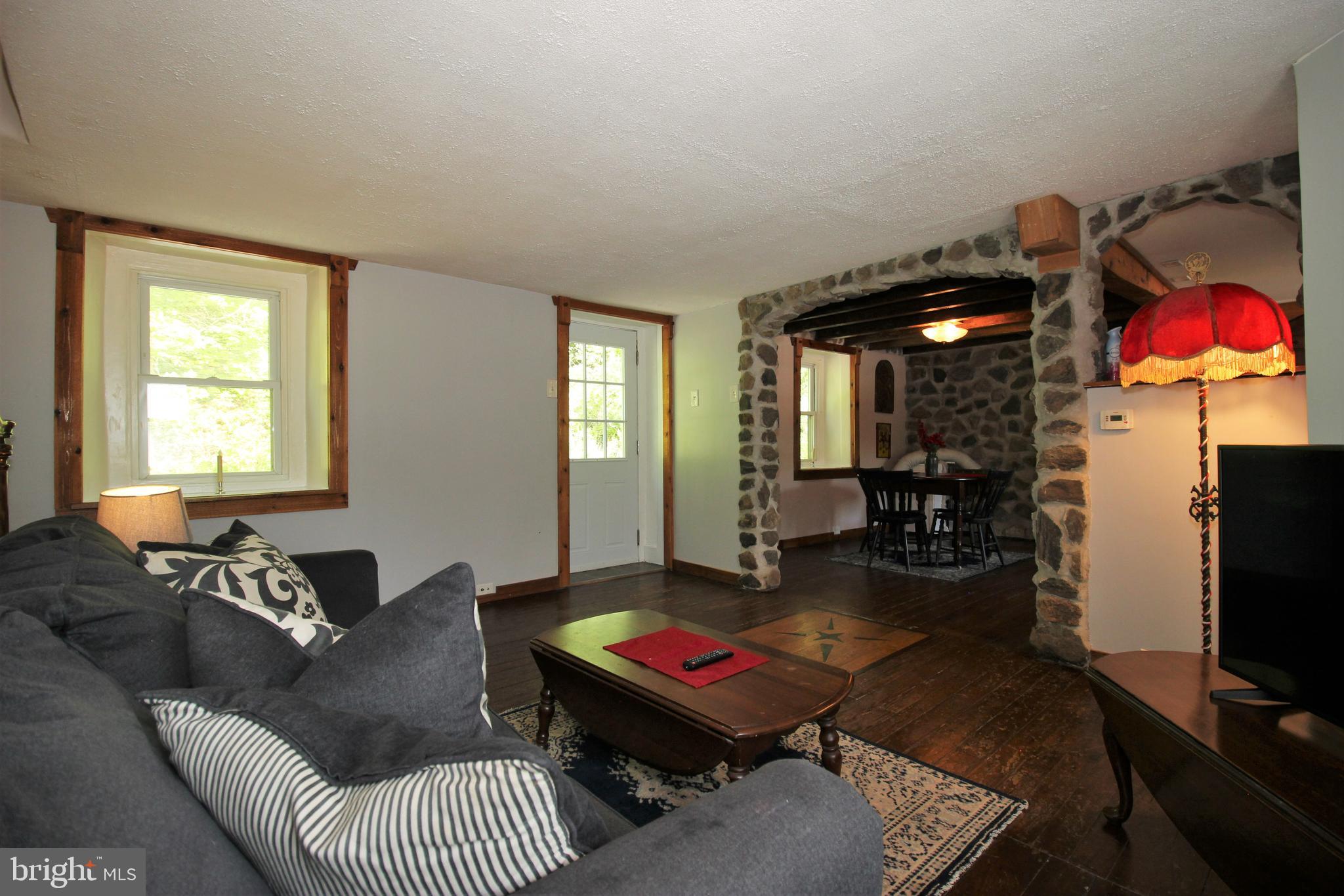 2 Red Hill Road Aston, PA 19014 - Photo 3 of 21