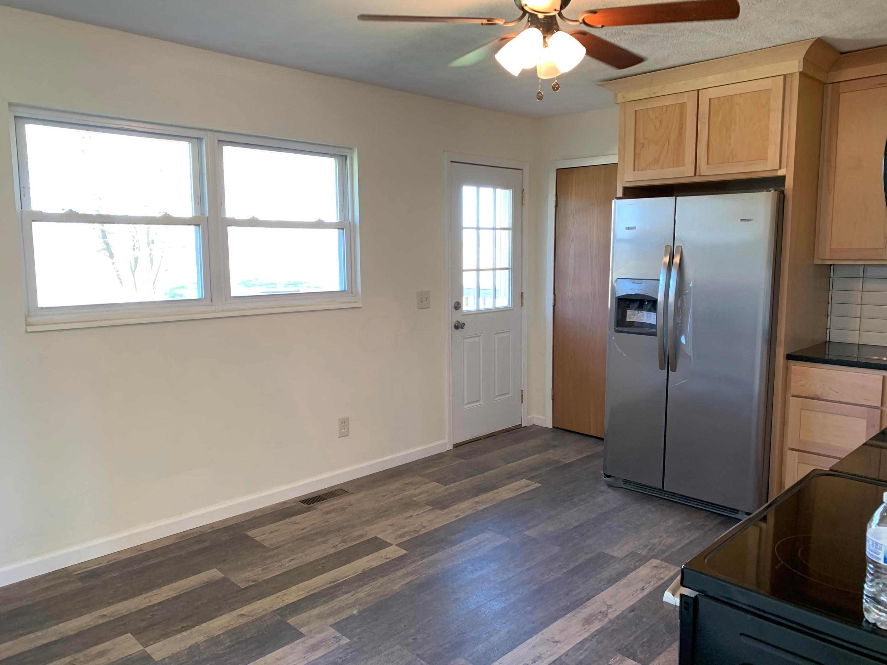 7521 Ridge Road Fredericktown, OH 43019 - Photo 7 of 28 Gallery Image 7