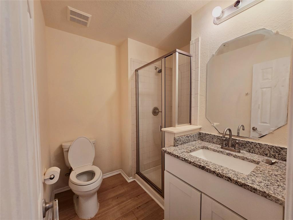 5207 West Cove Way Grand Prairie, TX 75052 - Photo 17 of 28