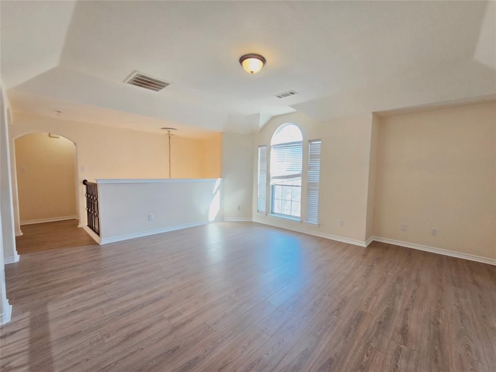 5207 West Cove Way Grand Prairie, TX 75052 - Photo 18 of 28