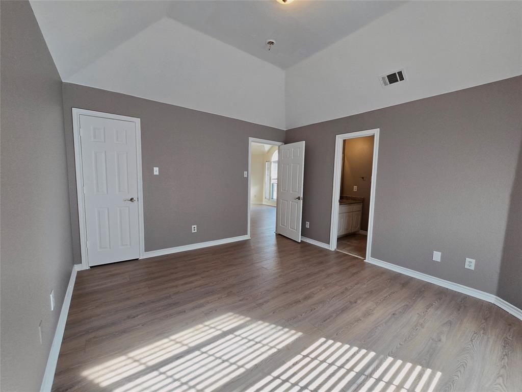 5207 West Cove Way Grand Prairie, TX 75052 - Photo 19 of 28