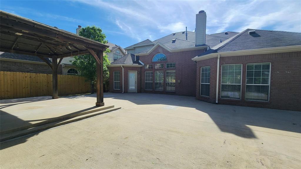 5207 West Cove Way Grand Prairie, TX 75052 - Photo 27 of 28