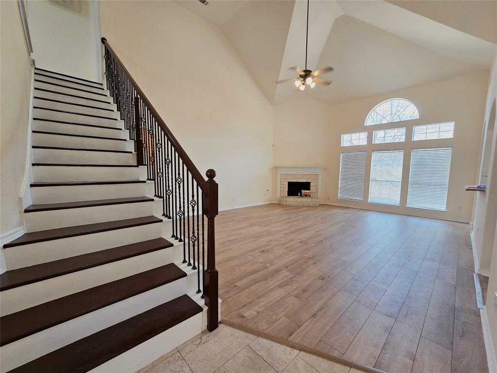 5207 West Cove Way Grand Prairie, TX 75052 - Photo 7 of 28