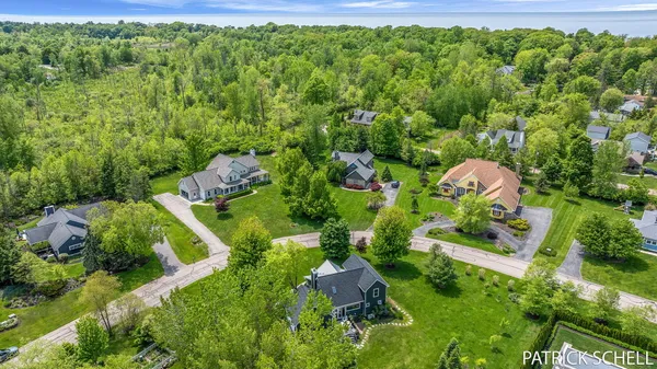 $1,084,000 | 728 Wilderness Ridge Drive, Douglas, MI 49406