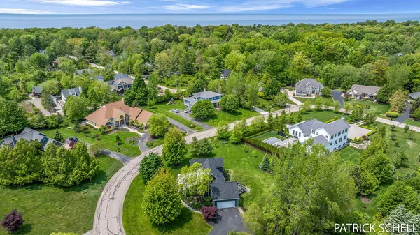 $1,084,000 | 728 Wilderness Ridge Drive, Douglas, MI 49406
