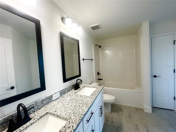 $394,000 | 498 Santiguay Street, Punta Gorda, FL 33983