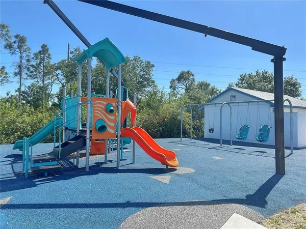 $394,000 | 498 Santiguay Street, Punta Gorda, FL 33983