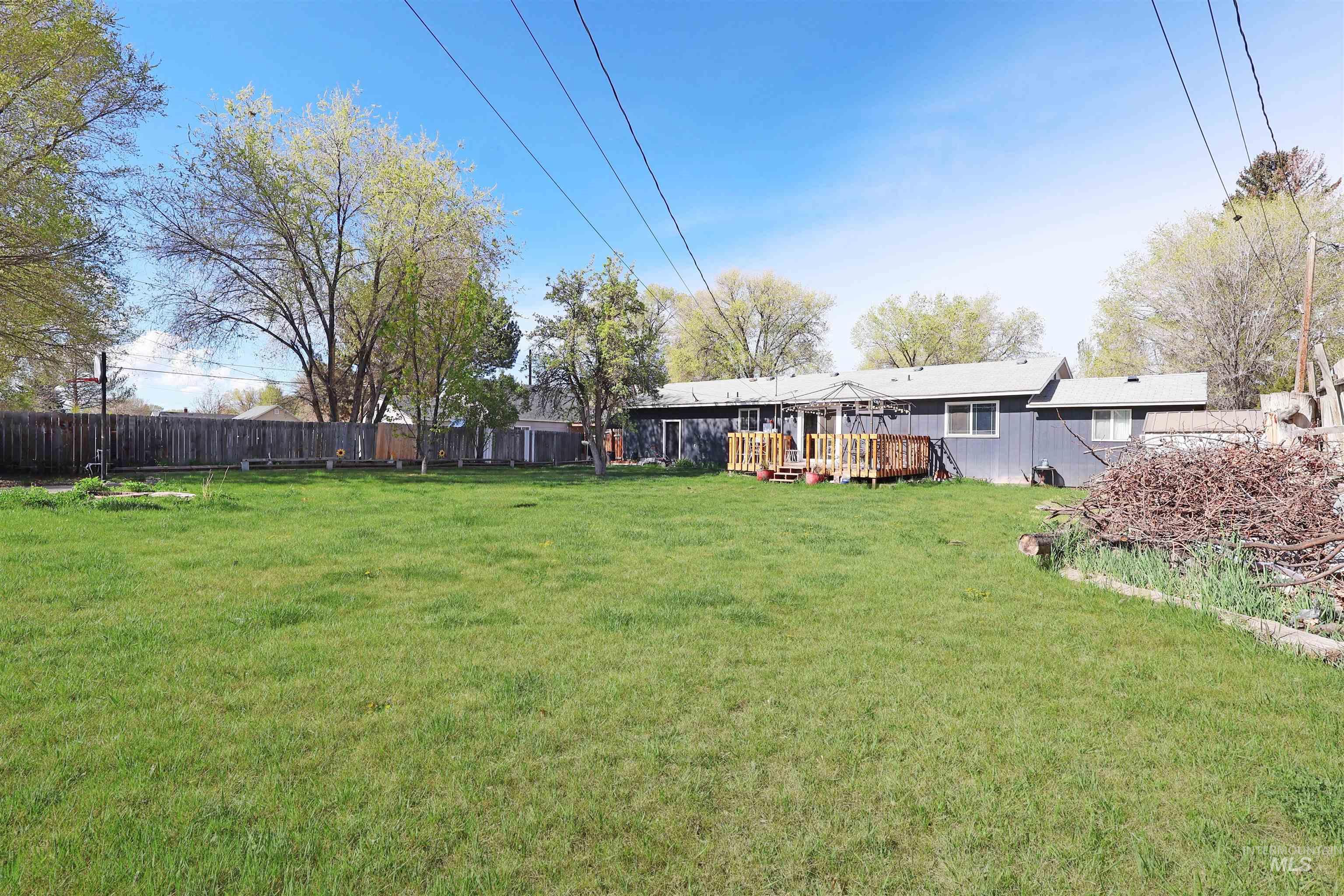 412 Linden Street Rupert, ID 83350 - Photo 16 of 17 View of fenced backyard