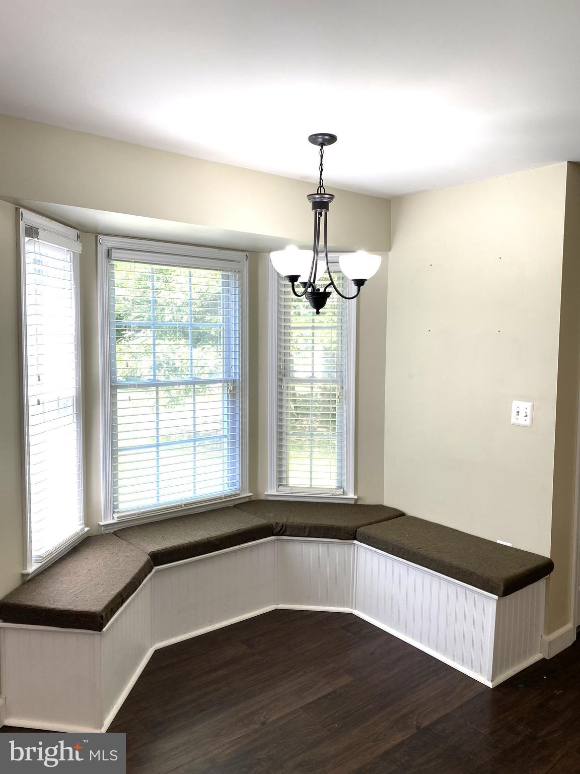 12112 Monterey Road Ruther Glen, VA 22546 - Photo 9 of 29 Gallery Image 9