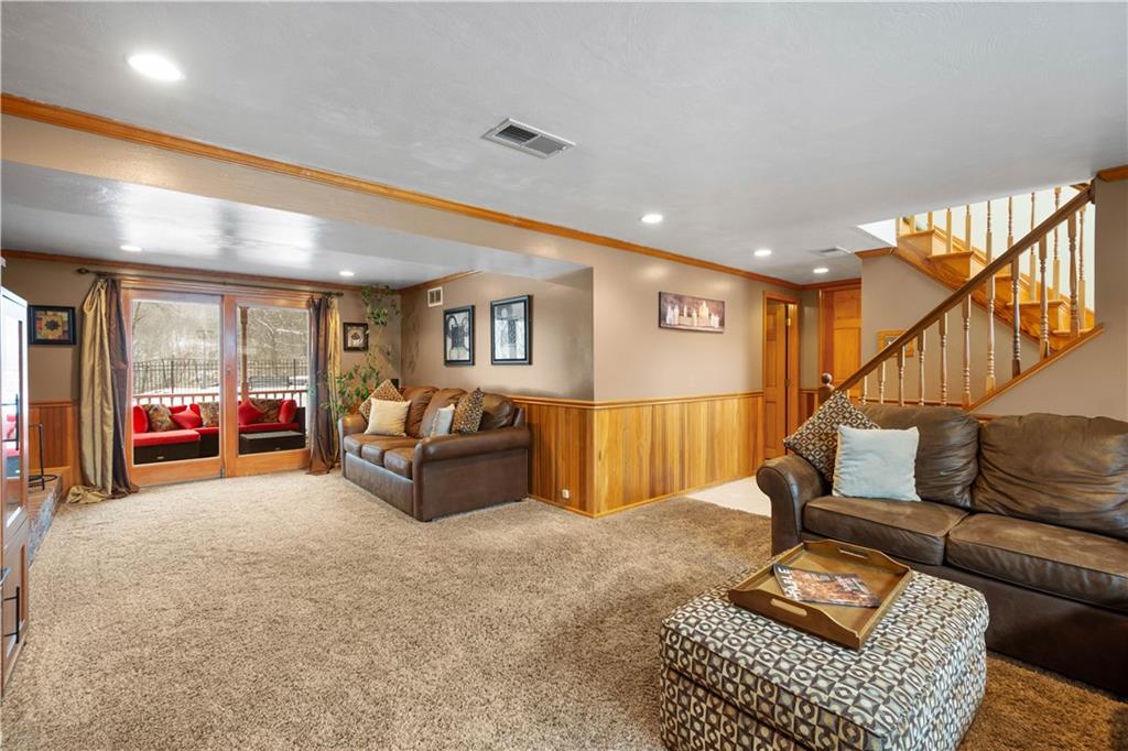 2701 College Park Road Allison Park, PA 15101 - Photo 19 of 29 a living room with furniture and a ceiling fan