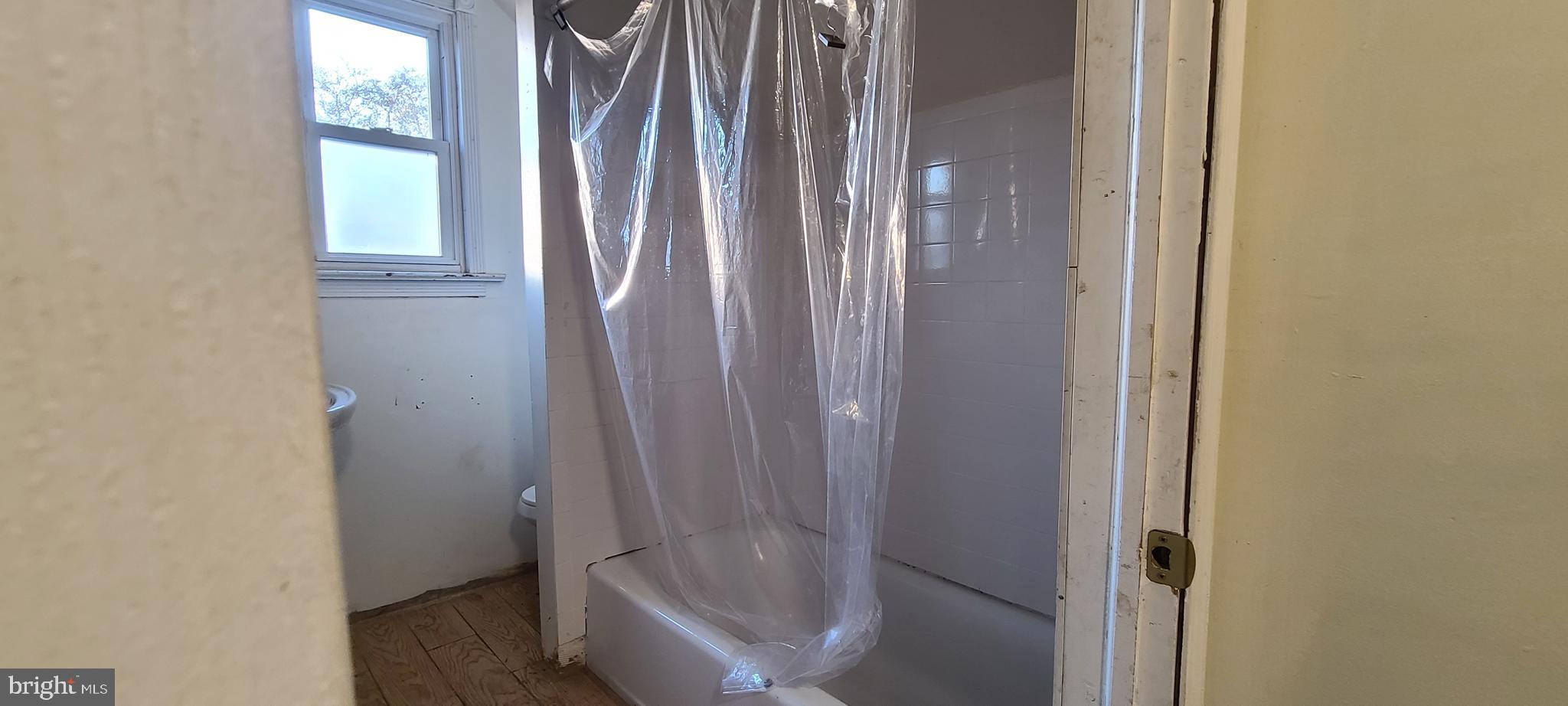 39 East 2nd Avenue Runnemede, NJ 08078 - Photo 24 of 34