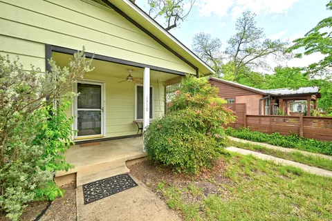 $625,000 | 1710 Holly Street, Austin, TX 78702