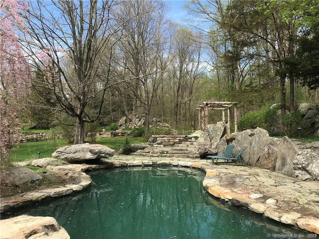 118 Long Ridge Road Danbury, CT 06810 - Photo 6 of 27