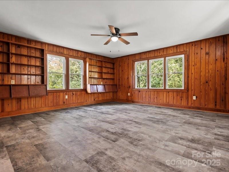 37 Lynn Avenue Cheraw, SC 29520 - Photo 22 of 30 a view of an empty room with a window