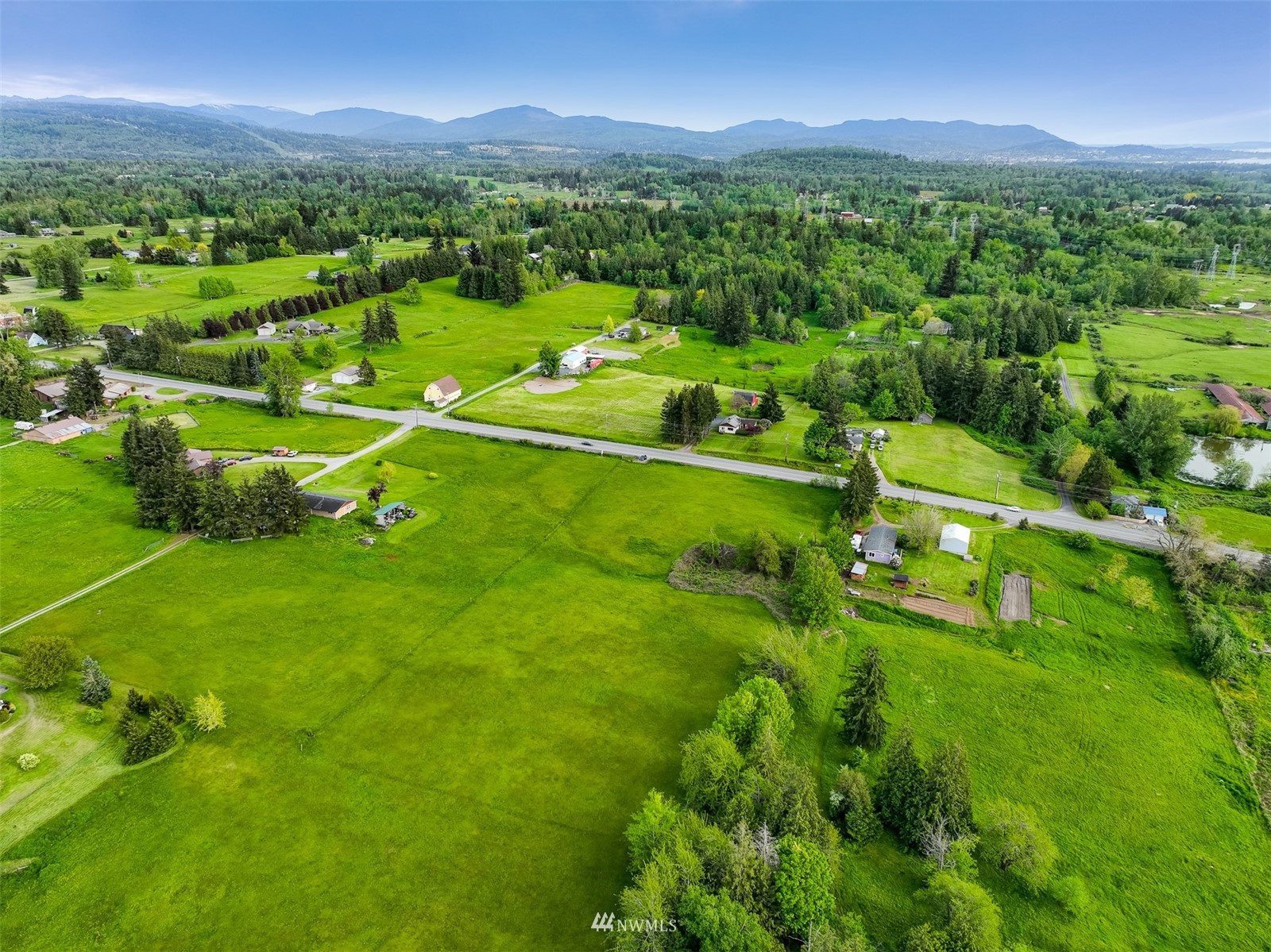 422 East Smith Road Bellingham, WA 98226 - Photo 6 of 7 a view of a city
