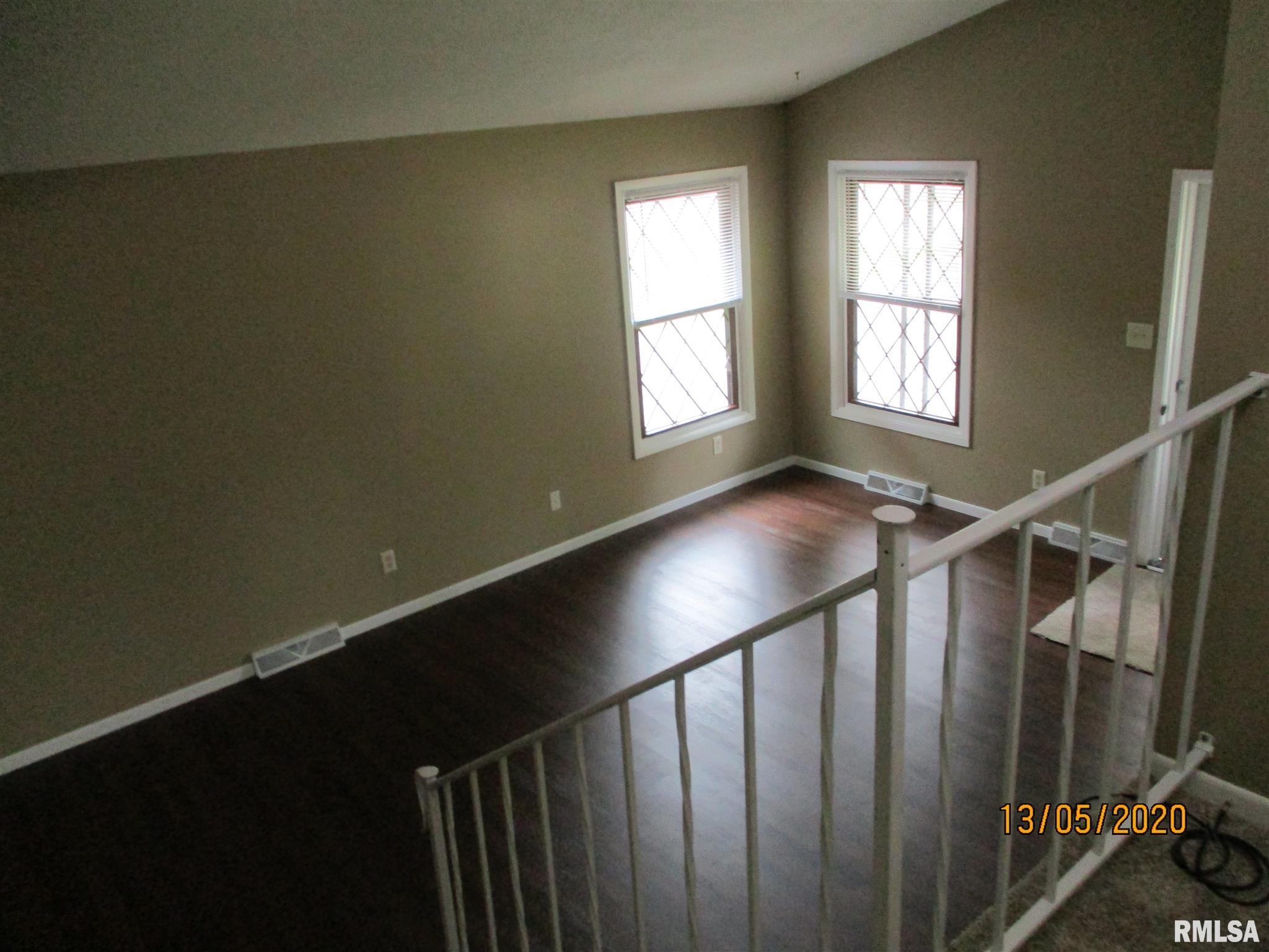 14117 St Joseph Road Athens, IL 62613 - Photo 4 of 14 Gallery Image 4