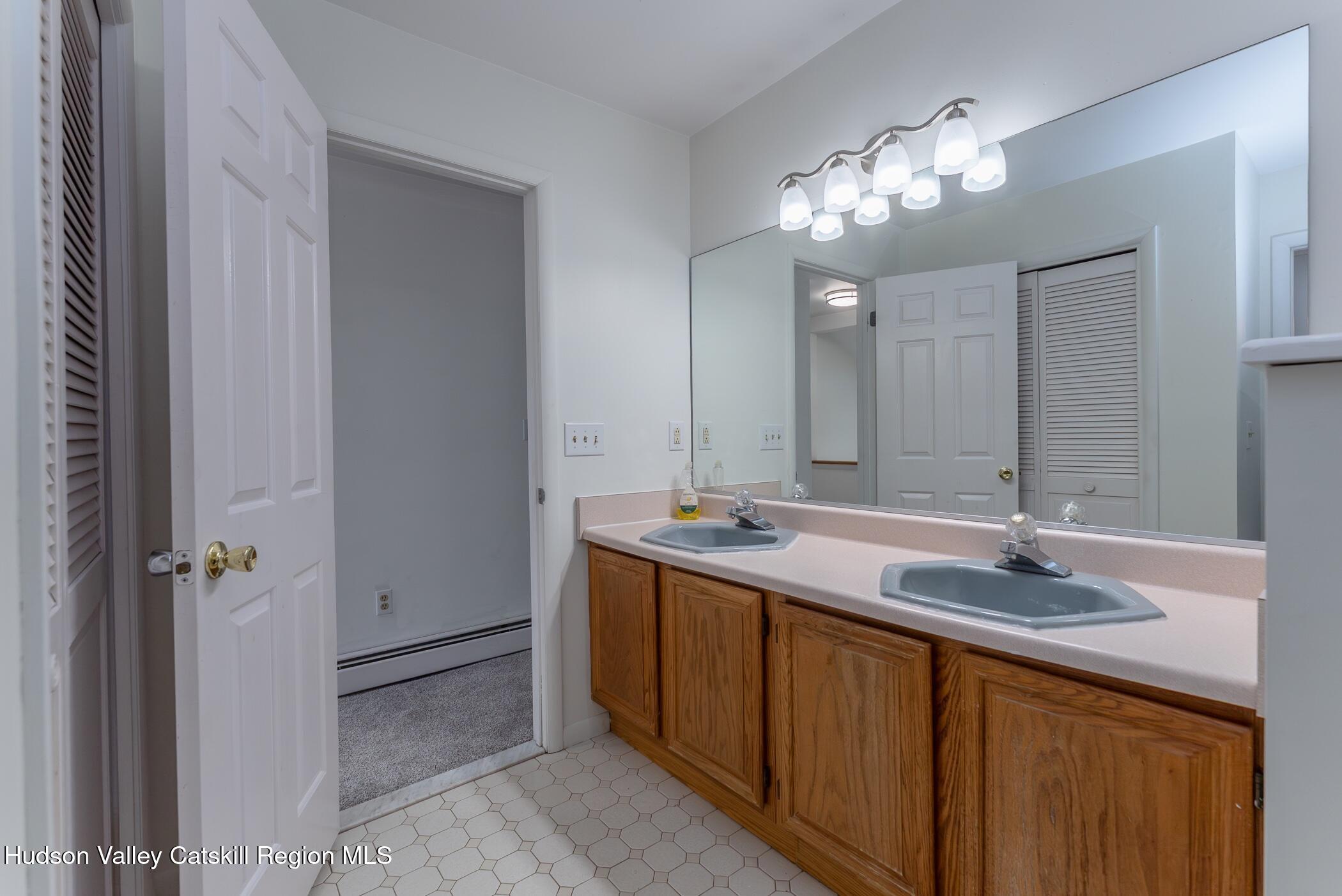 37 Rondout Harbor Port Ewen, NY 12466 - Photo 39 of 52 Image-29