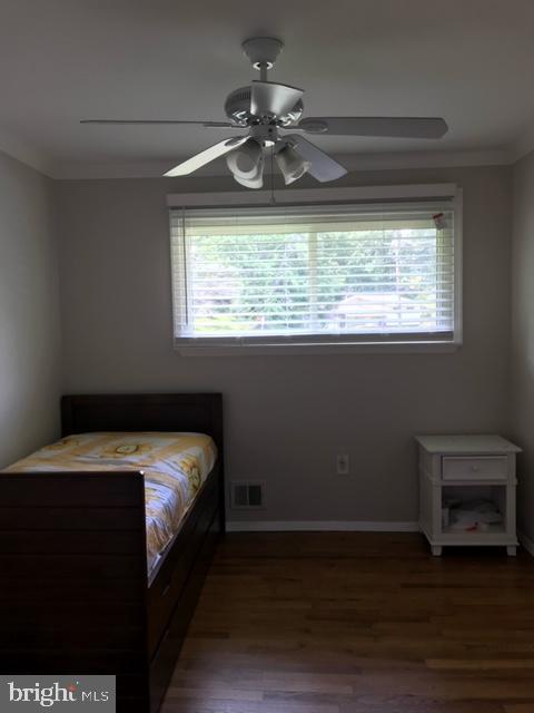 6337 Alberta Street Springfield, VA 22152 - Photo 15 of 25 Bedroom