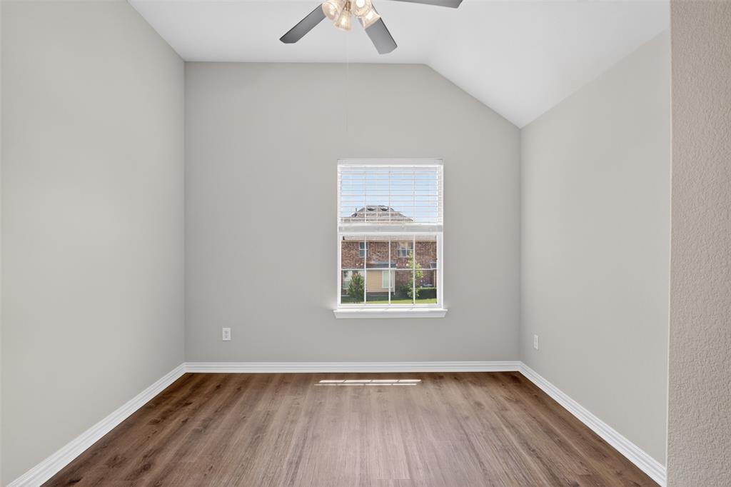 10115 Stone Harbor Way Irving, TX 75063 - Photo 34 of 40