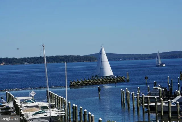 $355,000 | 247 C Fountain Street, Unit 82, Havre de Grace, MD 21078