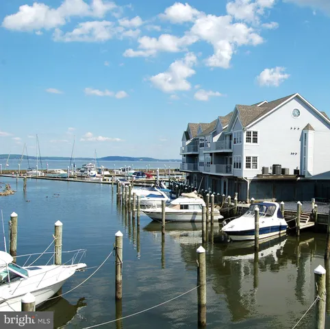 $355,000 | 247 C Fountain Street, Unit 82, Havre de Grace, MD 21078