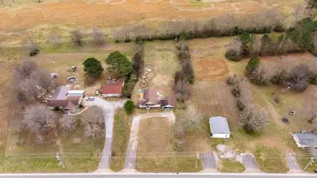 $199,900 | 734 North Military Street, Loretto, TN 38469