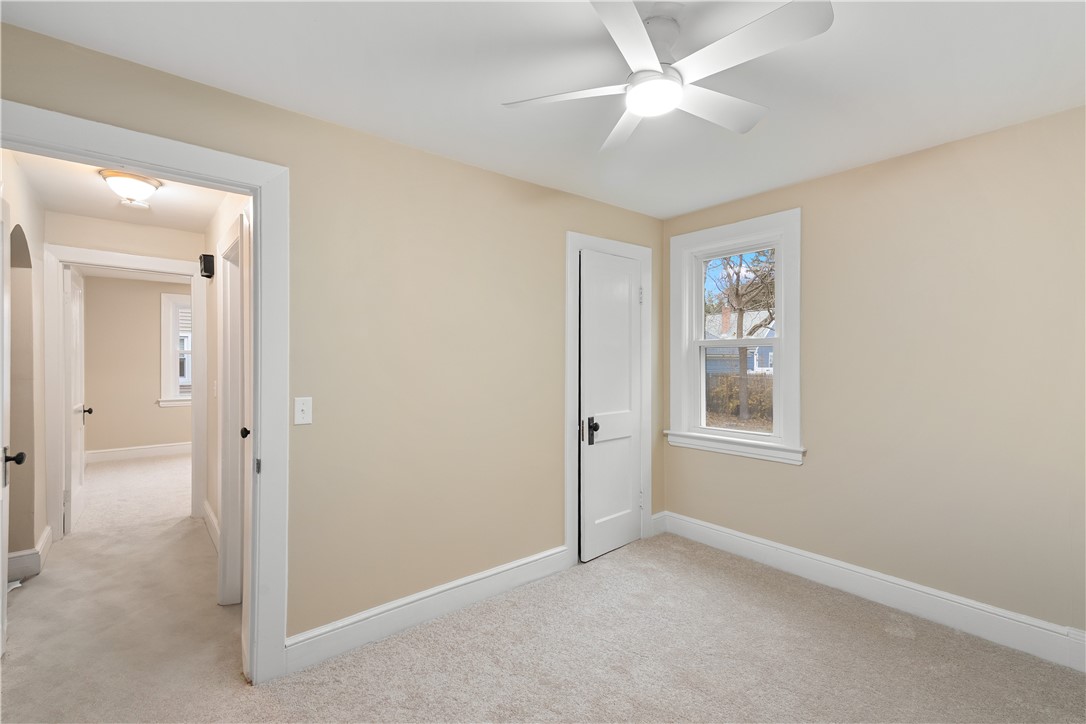 396 Elm Street Warwick, RI 02888 - Photo 15 of 29