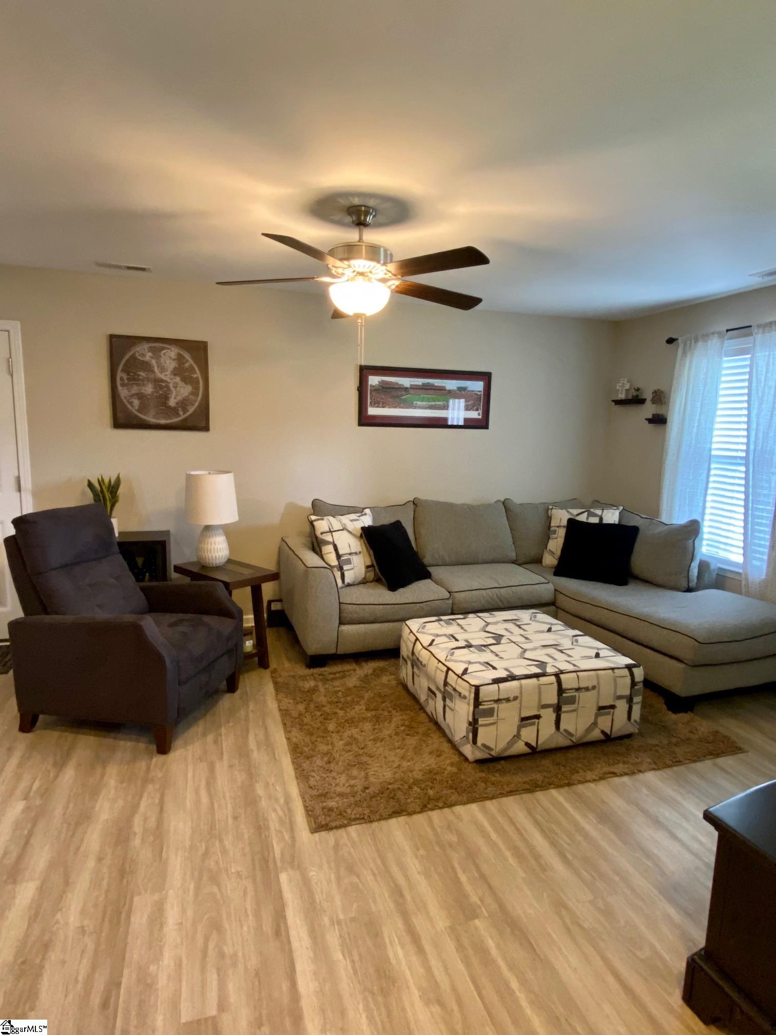 250 Ranier Drive Inman, SC 29349 - Photo 3 of 19