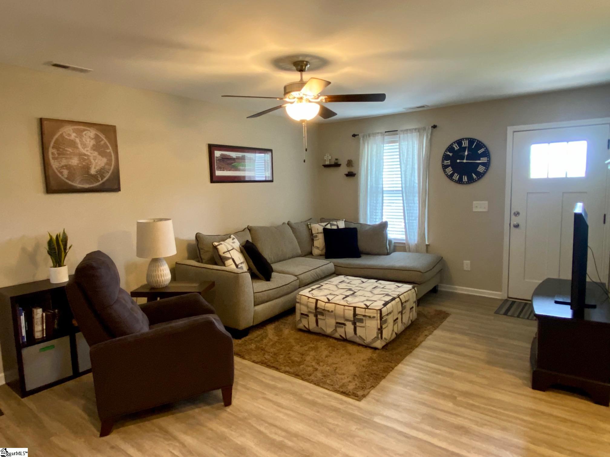 250 Ranier Drive Inman, SC 29349 - Photo 4 of 19