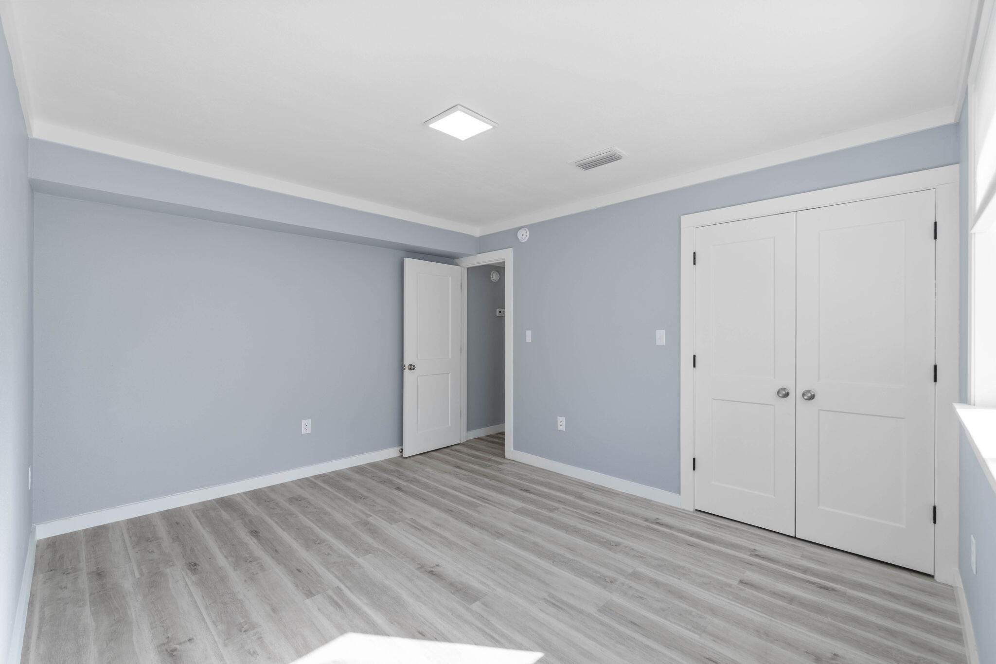 41 Solar Street Mary Esther, FL 32569 - Photo 24 of 40 a view of room with wooden floor