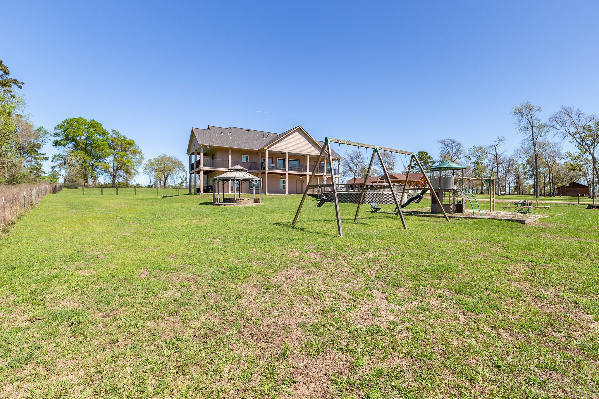 264 Falcon Point Onalaska, TX 77360 - Photo 41 of 50