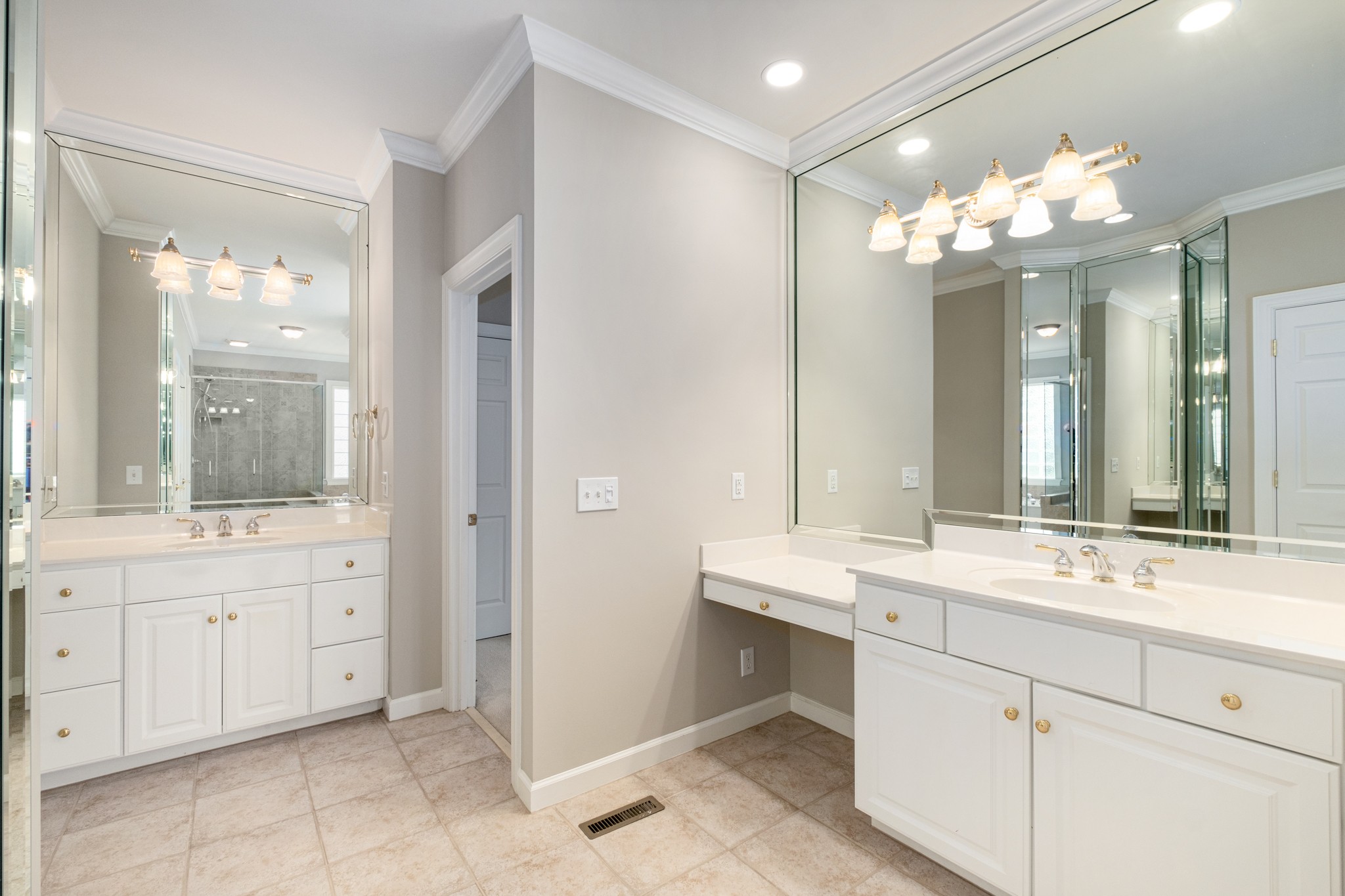 229 Gillette Drive Franklin, TN 37069 - Photo 24 of 47 a bathroom with a sink vanity and a mirror