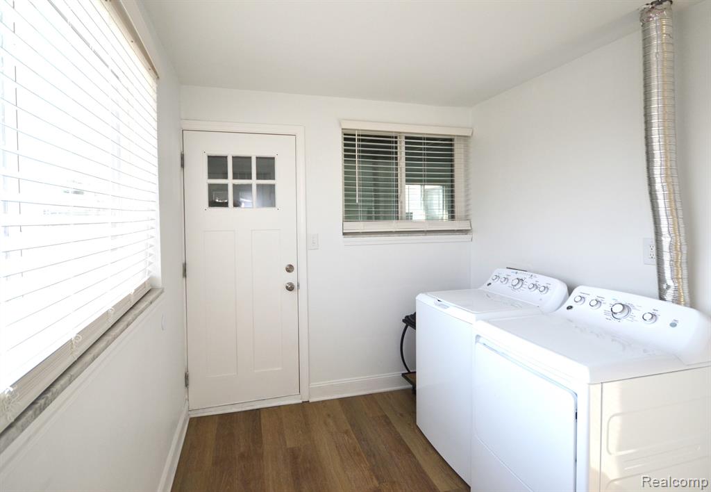 23831 John R Road Hazel Park, MI 48030 - Photo 15 of 49
