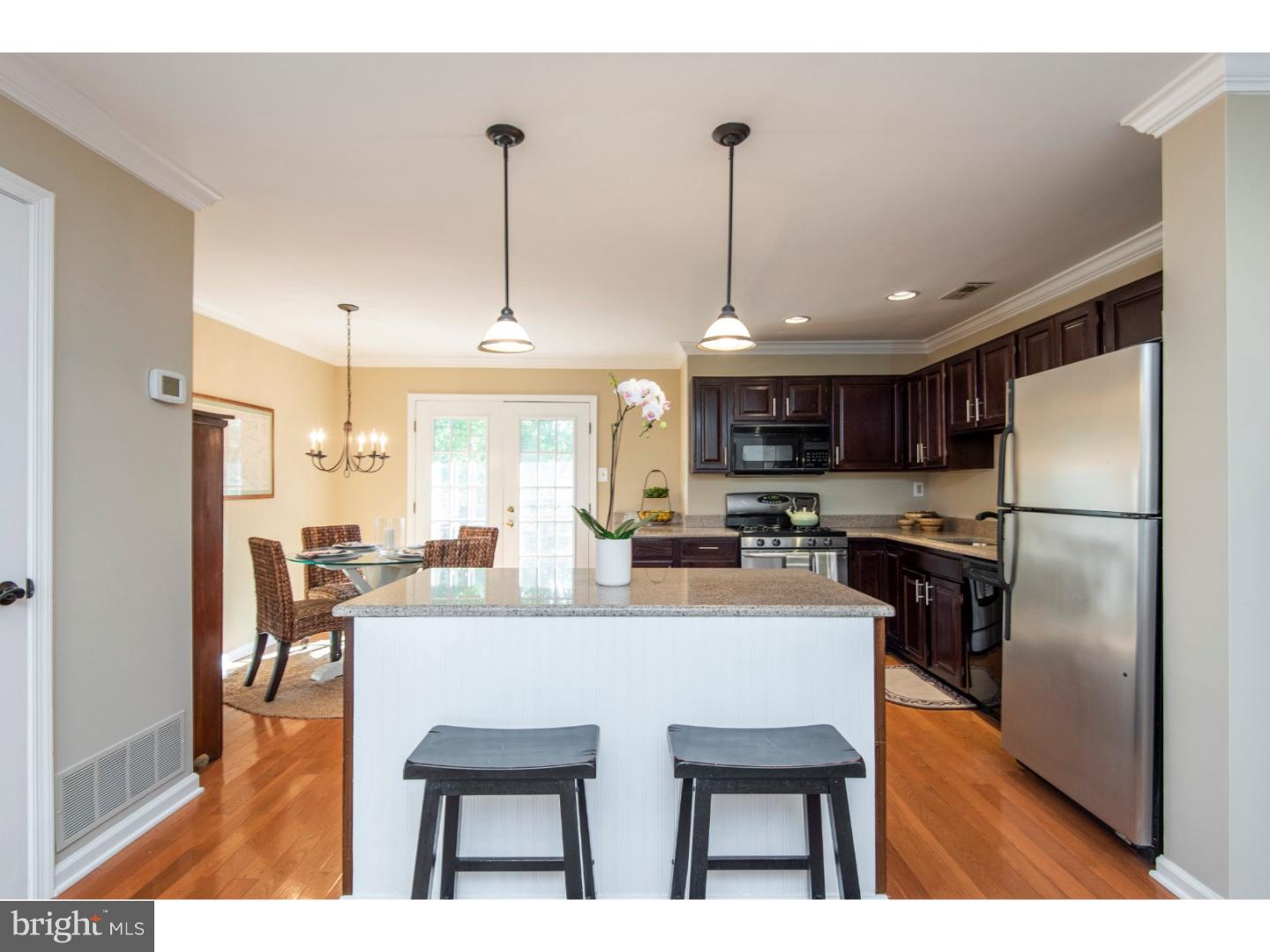 18 Rampart Drive Wayne, PA 19087 - Photo 6 of 25 Kitchen