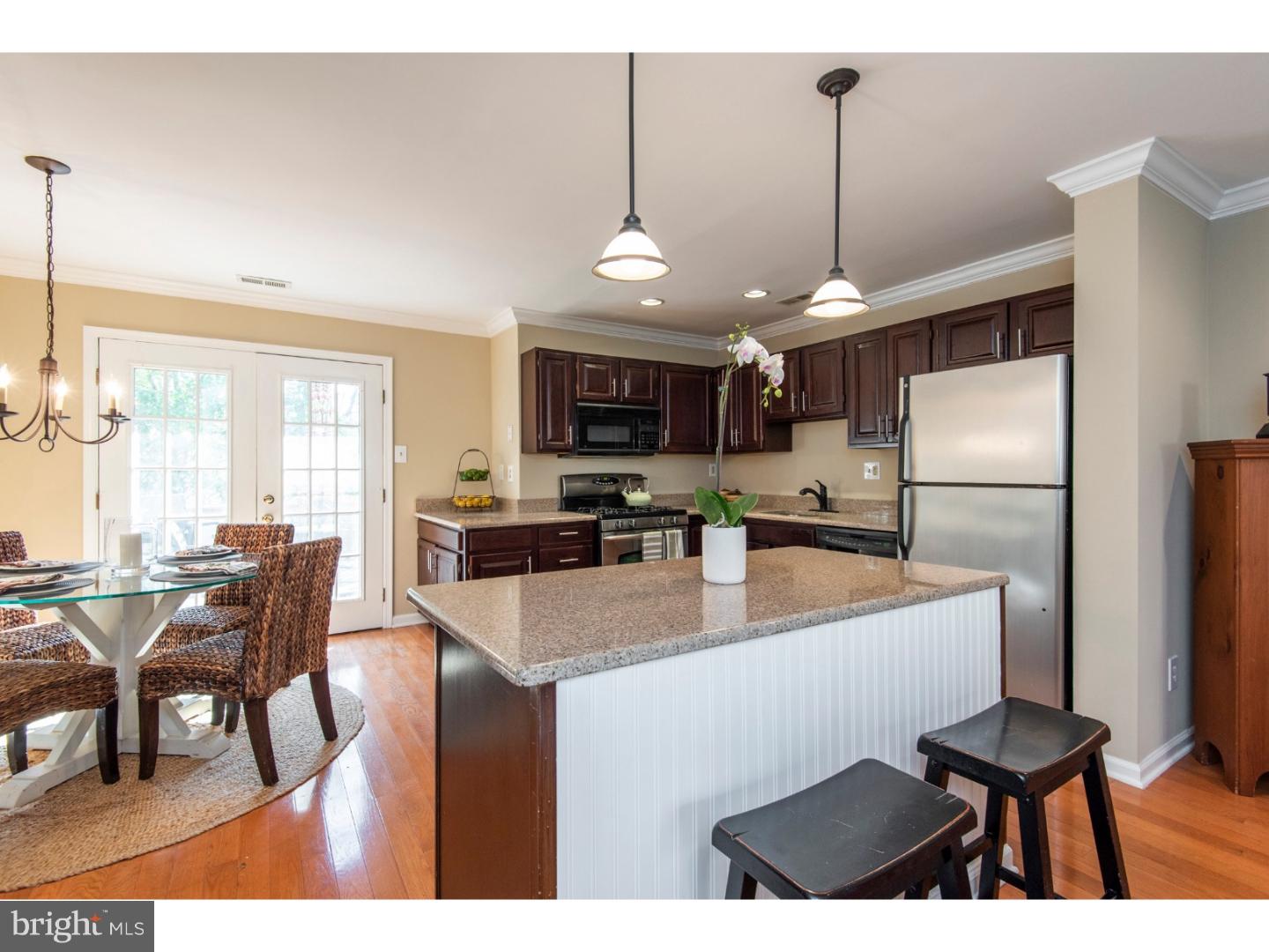 18 Rampart Drive Wayne, PA 19087 - Photo 9 of 25 Kitchen