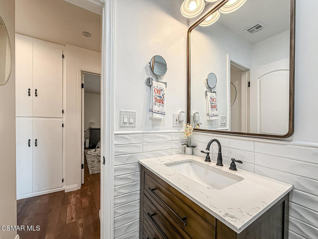 4606 Adam Road Simi Valley, CA 93063 - Photo 45 of 55