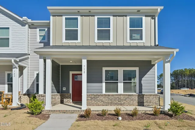 $299,000 | 718 Chandler Stone Drive, Zebulon, NC 27597