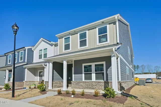 $299,000 | 718 Chandler Stone Drive, Zebulon, NC 27597