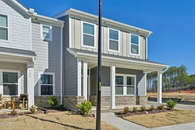 $299,000 | 718 Chandler Stone Drive, Zebulon, NC 27597