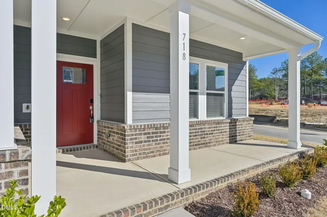 $299,000 | 718 Chandler Stone Drive, Zebulon, NC 27597