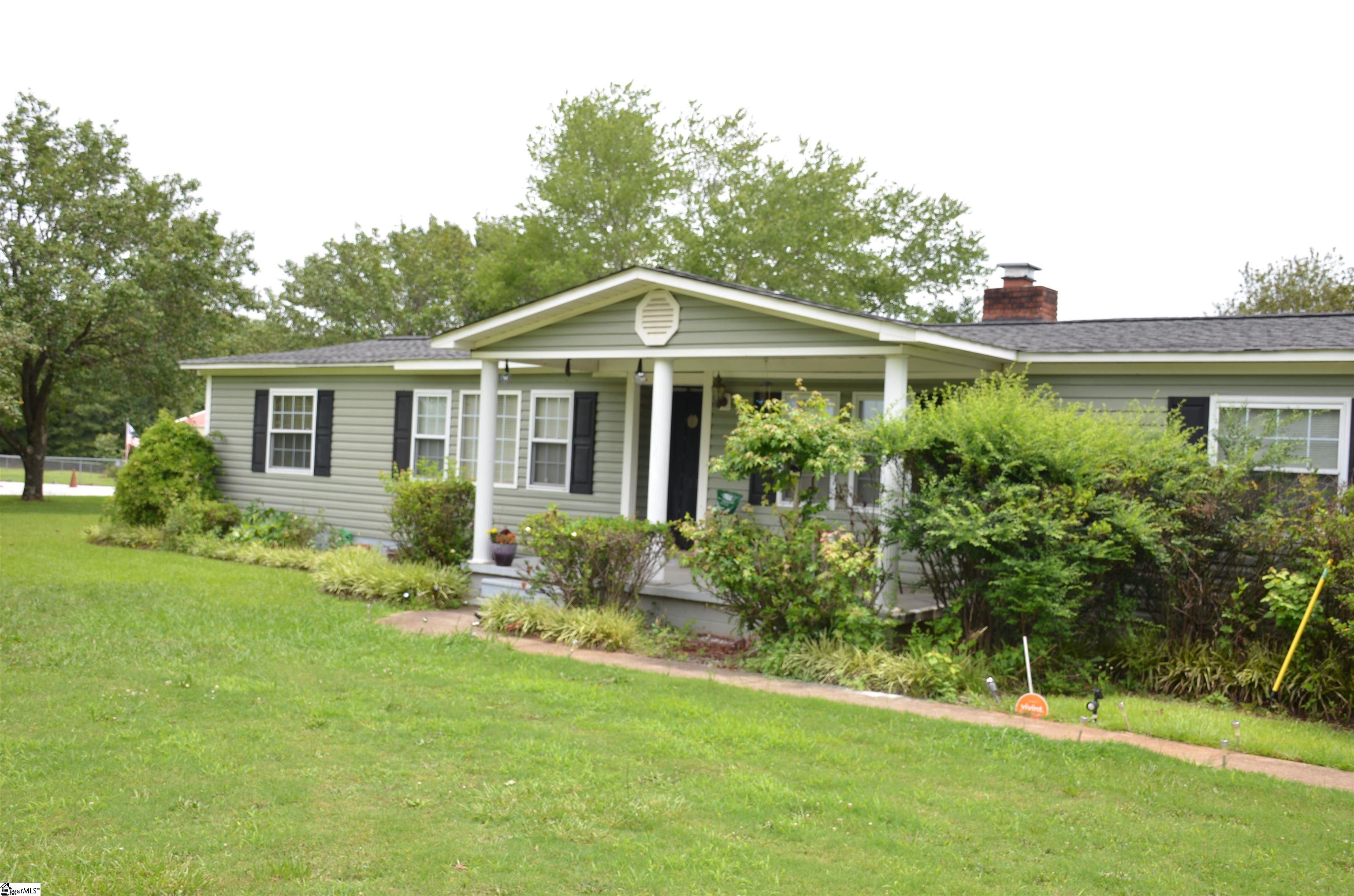 733 Brockman McClimon Road Greer, SC 29651 - Photo 8 of 27